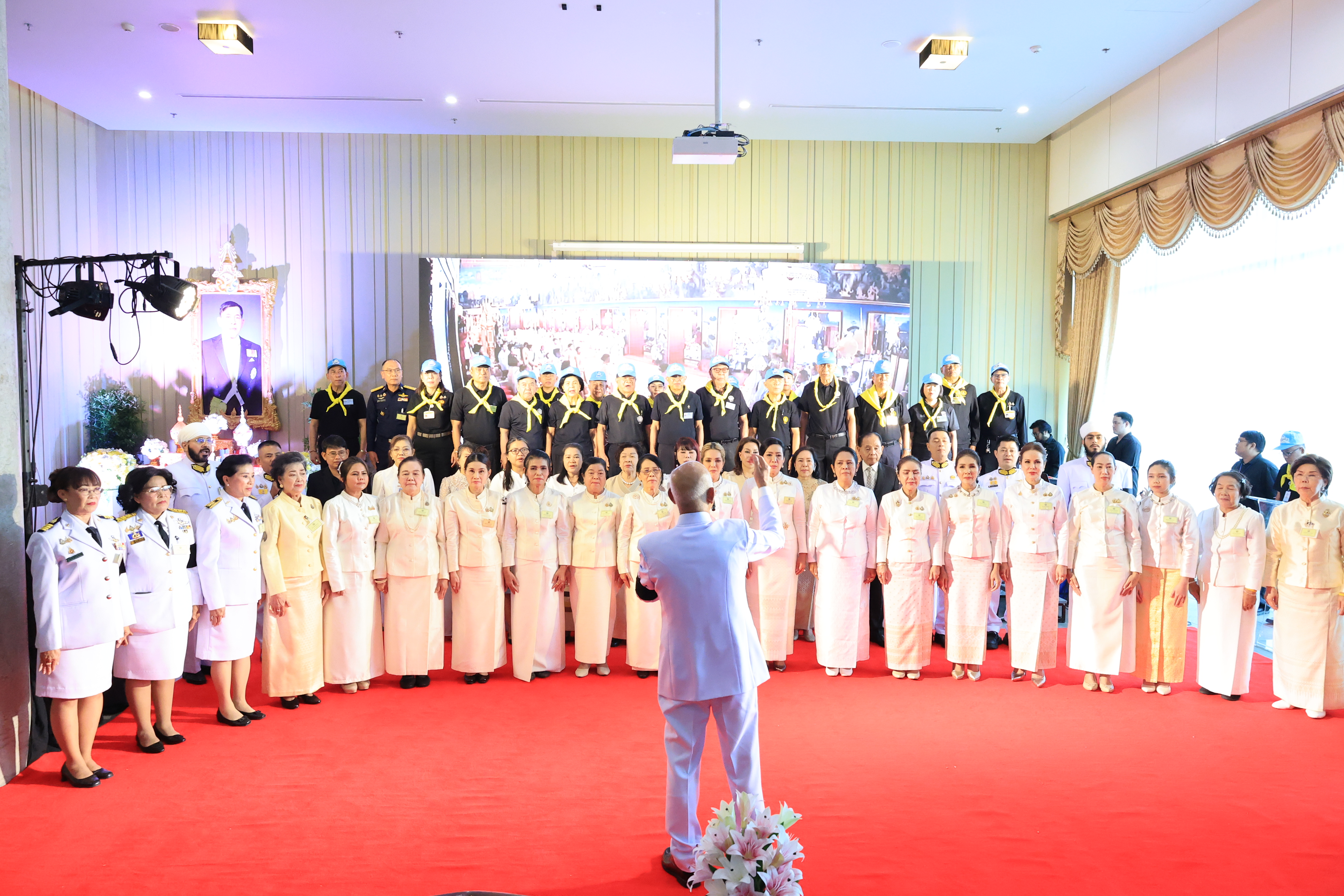 title - ส.ป.ก. ร่วมจัดงานนิทรรศการเฉลิมพระเกียรติพระบาทสมเด็จพระเจ้าอยู่หัว เนื่องในโอกาสมหามงคลเฉลิมพระชนมพรรษา 74 พรรษา 28 กรกฎาคม 2569 “ตามรอยเบื้องพระยุคลบาท น้อมสํานึกในพระมหากรุณาธิคุณ”
